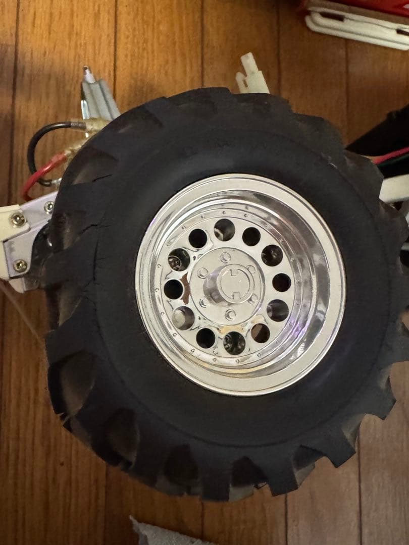 ル*ズ様 タミヤ トヨタハイラックス　RCカー　バッテリーなし動作未検証ジャンク