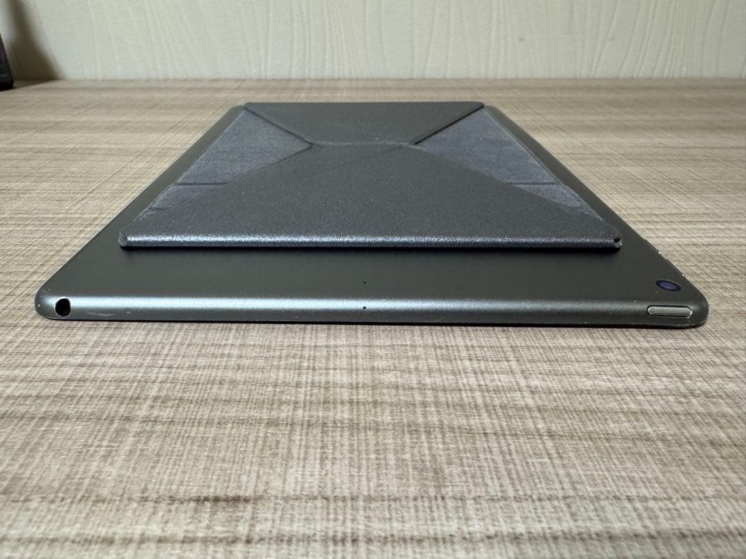 Apple iPad Air第3世代　スペースグレー