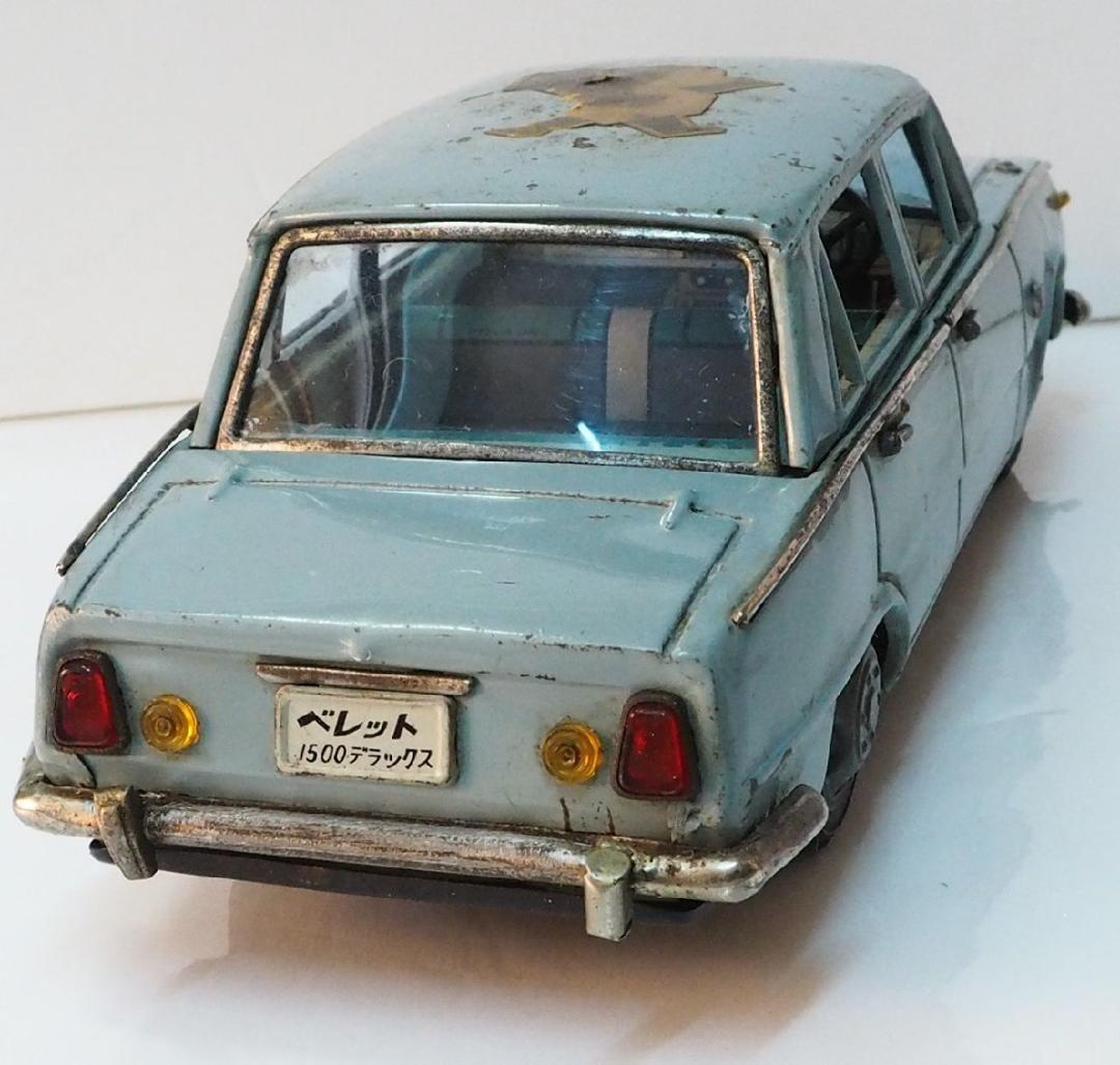 うおち　　萬代屋【イスズベレット1500デラックス水色ミラー欠】ブリキ箱無