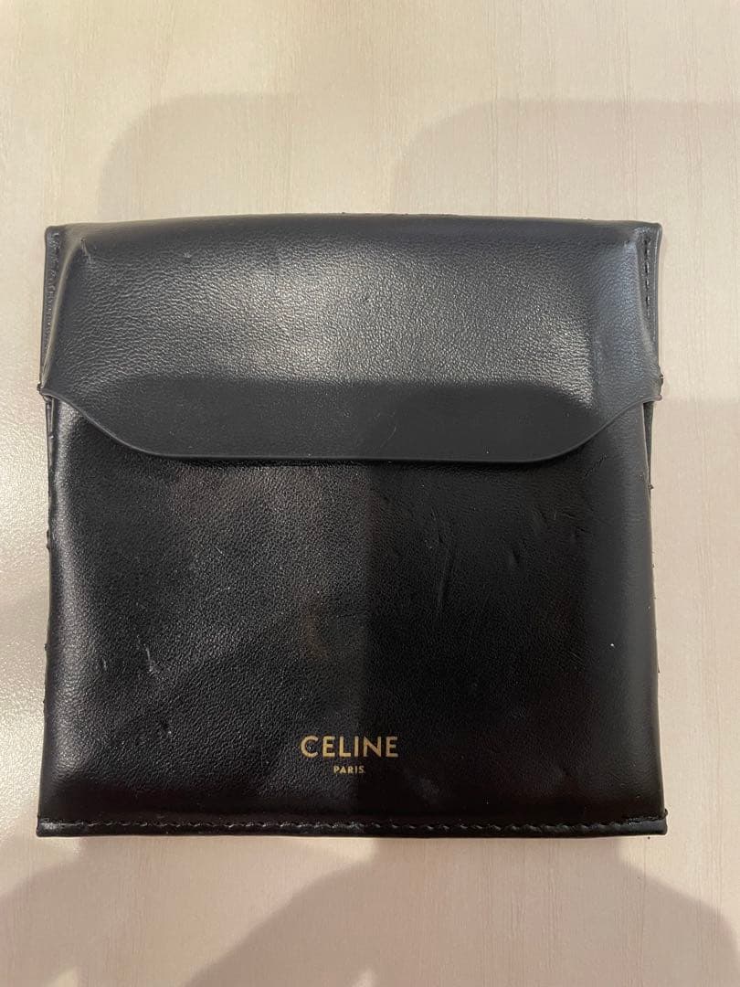 CELINE セリーヌ トリオンフ ピアス