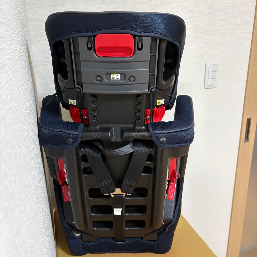 アップリカ エアグルーヴ AD ネイビー ジュニアシート