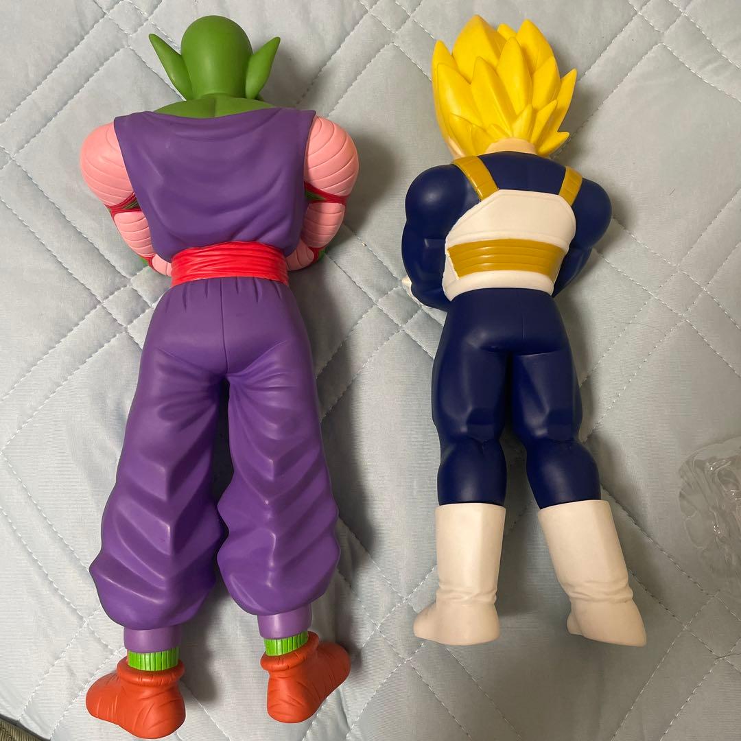 ドラゴンボールフィギュア　2体