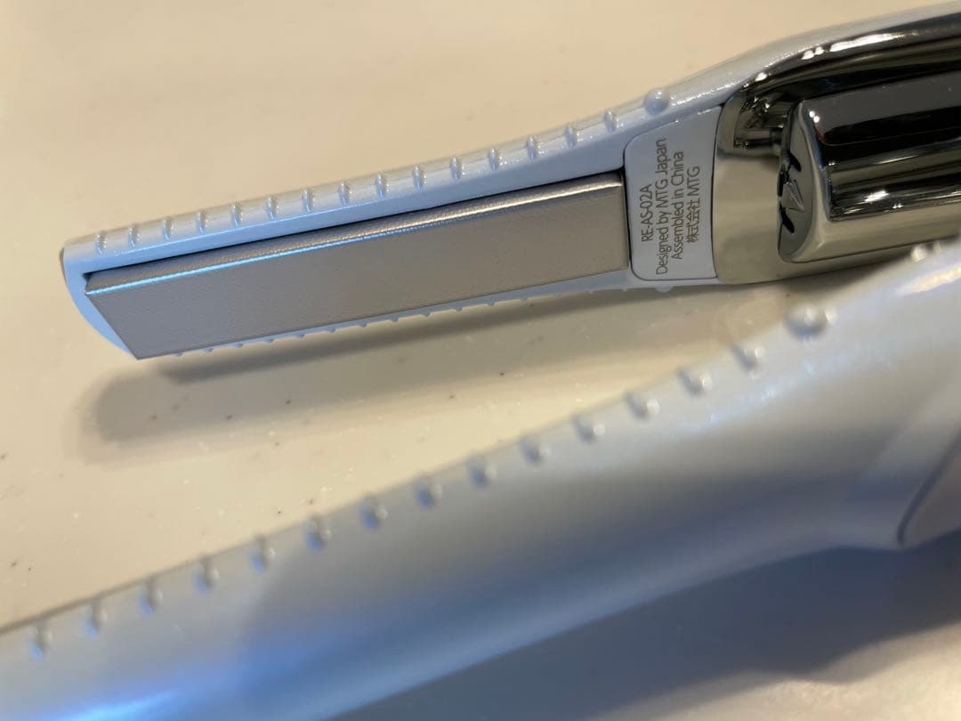 リファビューテックフィンガーアイロン ホワイト