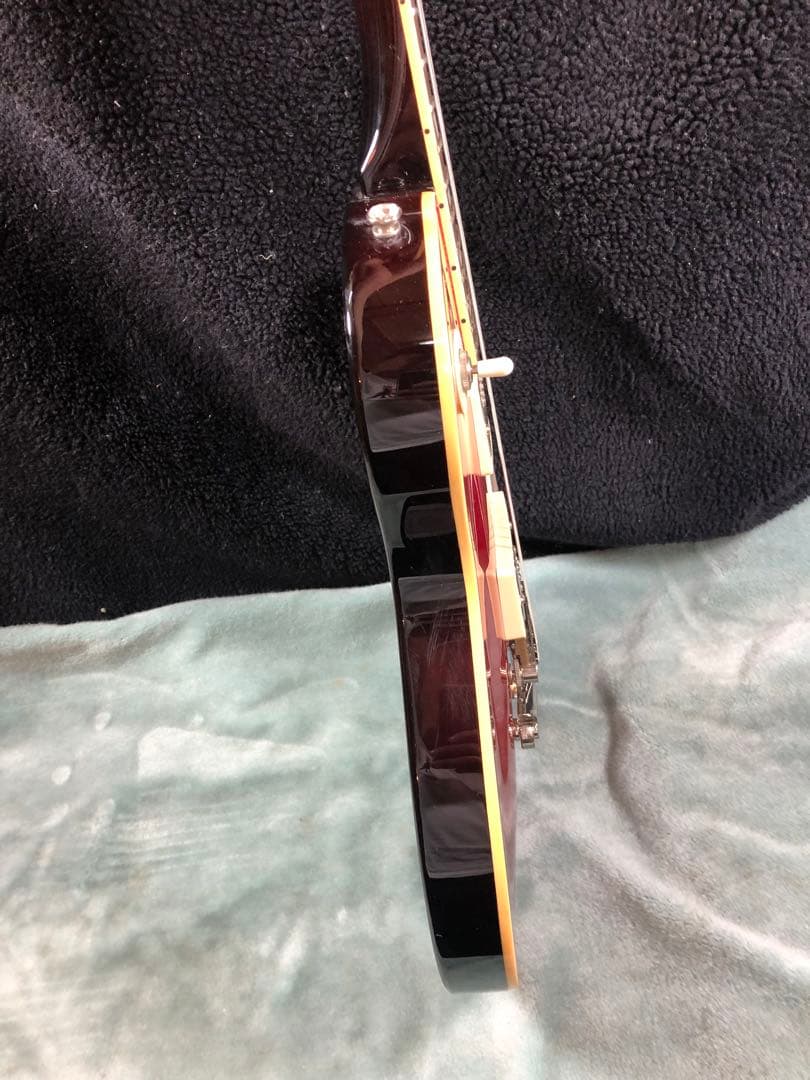 バーニー　LSD レスポールライト　薄ボディ　軽量