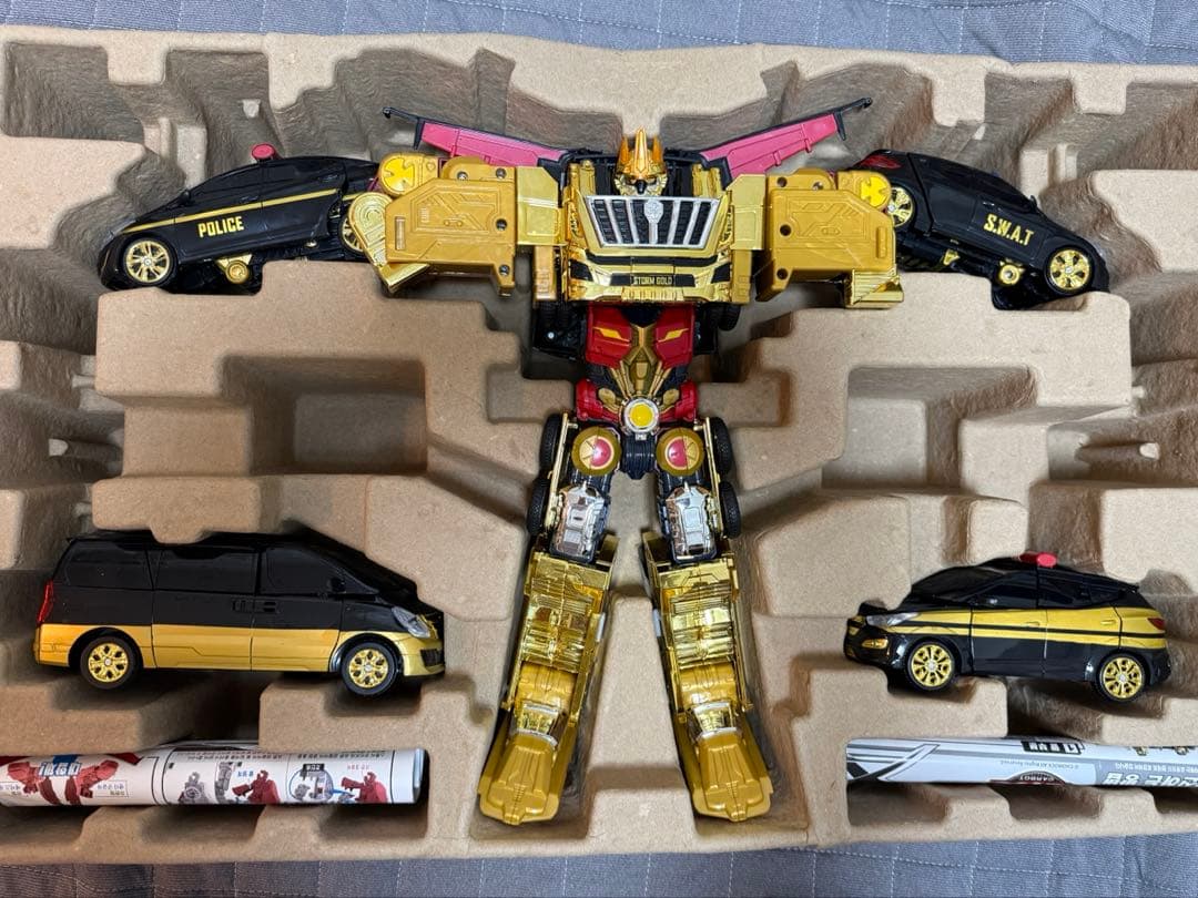 Gold edition韓国ハローカーボットペンタストム(箱あり)