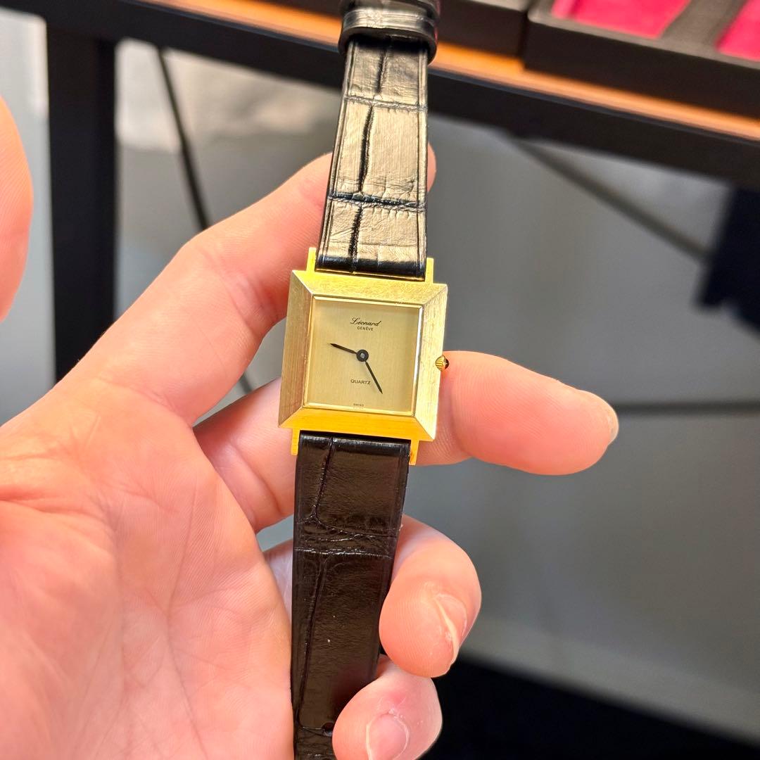 VINTAGE LEONARD GENEVE金文字盤 タンク 1980's