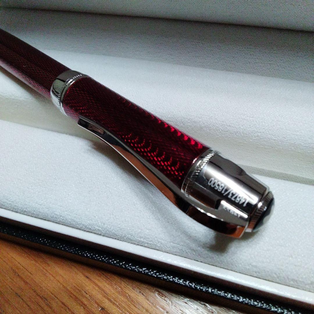 美品　MONTBLANCモンブラン ボールペン　レッド