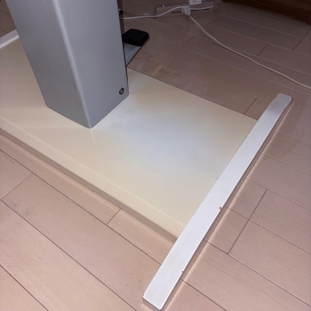 c*e様 【価格交渉可】ニトリ 昇降ダイニングテーブル　4人用