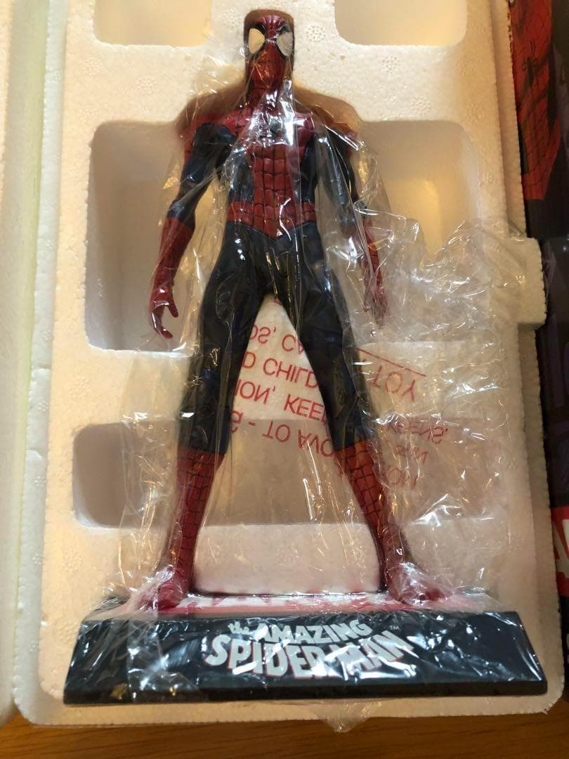 スパイダーマン　フィギュア