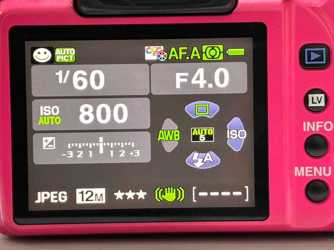 PENTAX K-r ピンク デジタル一眼レフカメラ 18-55mm レンズ付き