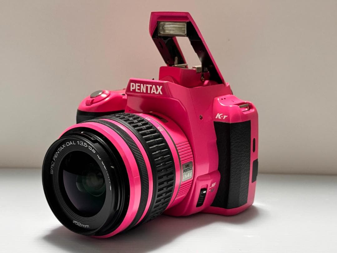 PENTAX K-r ピンク デジタル一眼レフカメラ 18-55mm レンズ付き