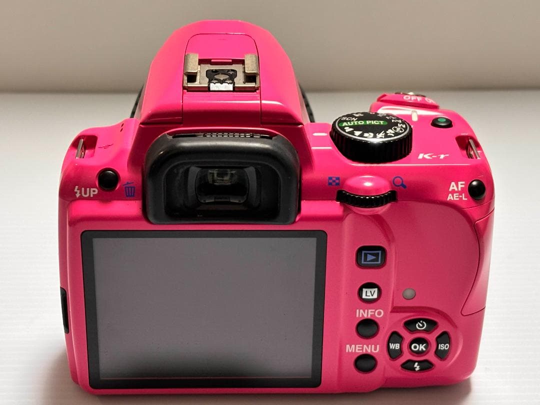PENTAX K-r ピンク デジタル一眼レフカメラ 18-55mm レンズ付き