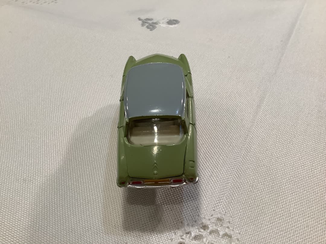 美品　激レア　仏製DINKY TOYSシトロエンDS19 ミニカー