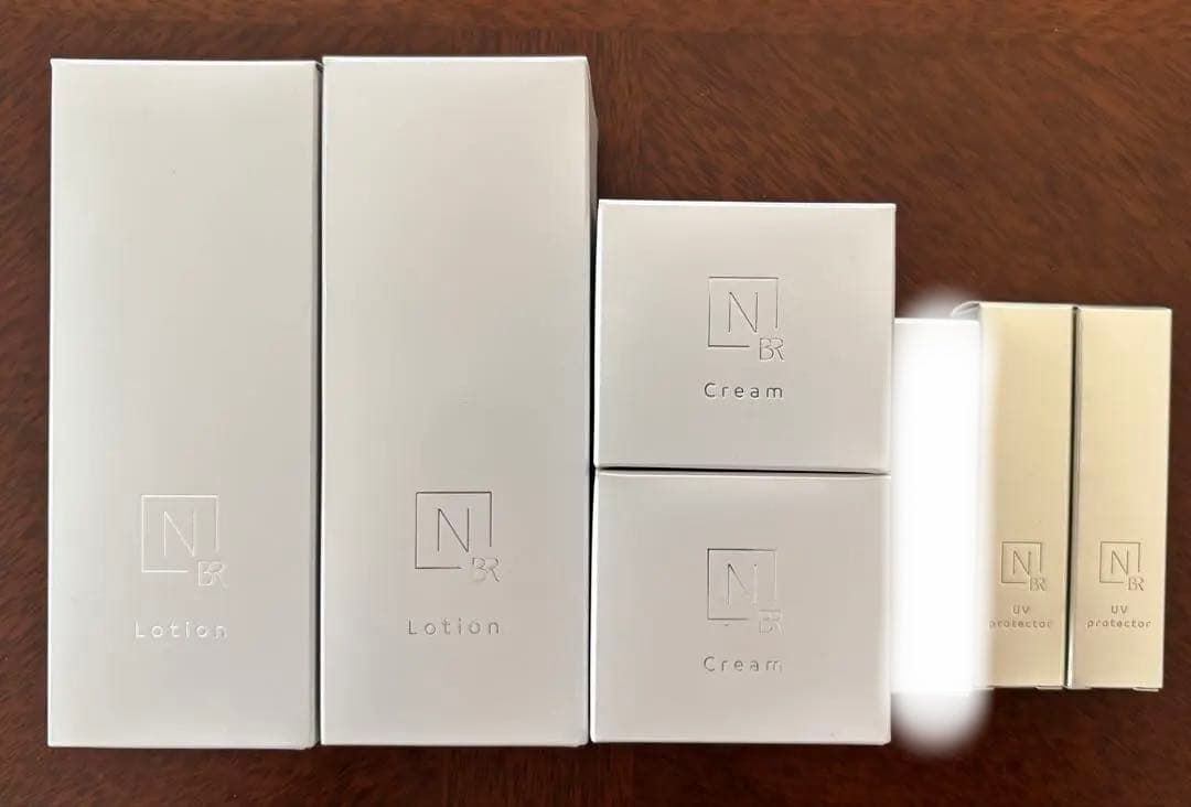 N Organic Bright ローション・エッセンス・クリーム（化粧下地）