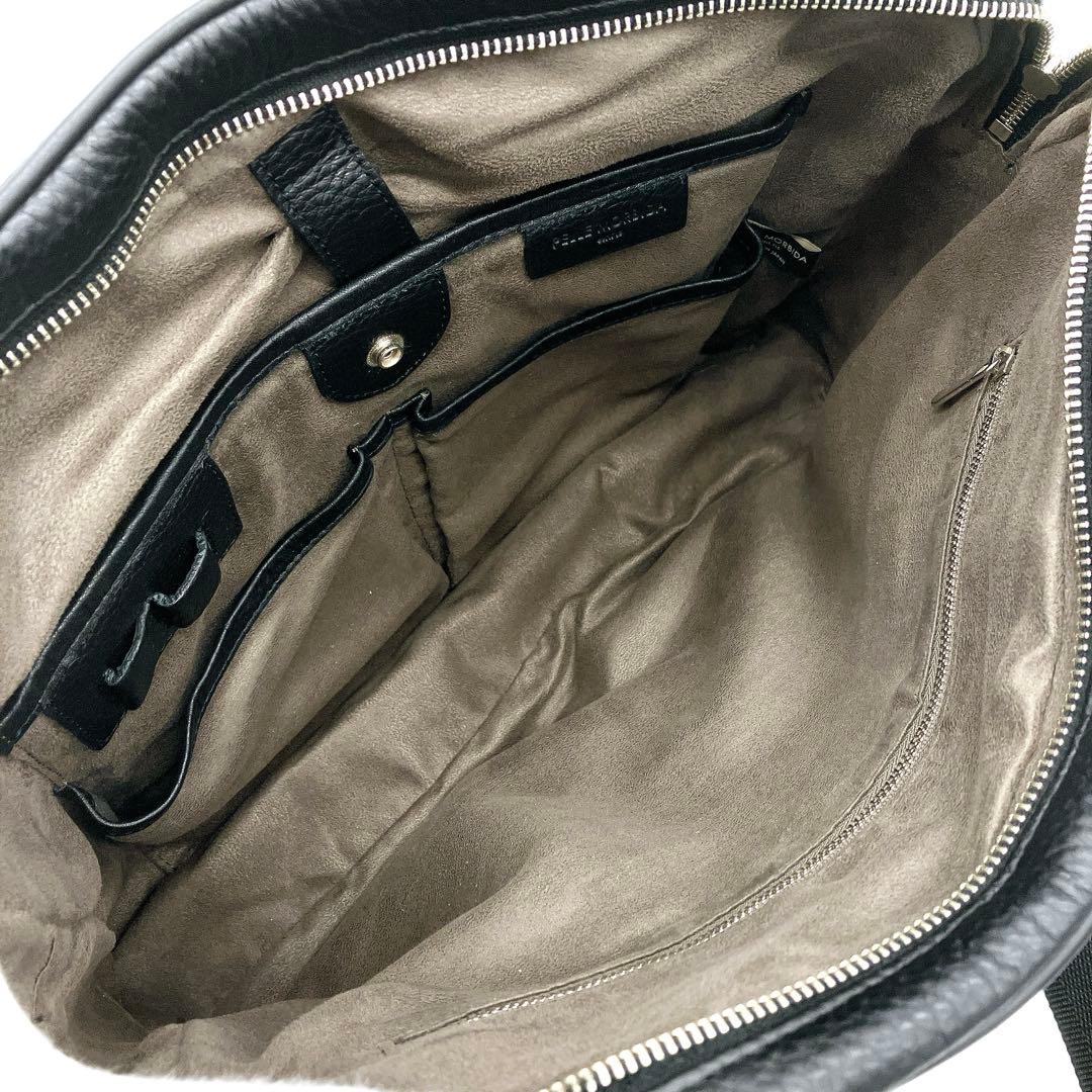 【PELLE MORBIDA】ビジネスバッグ　シルバー金具　レザー　ブラック