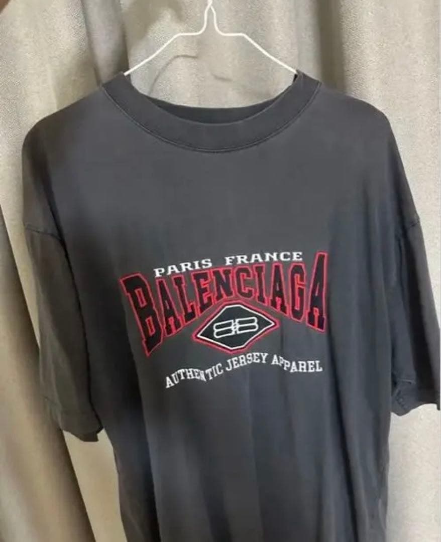 【BALENCIAGA】UNIFIT ブラック Tシャツ