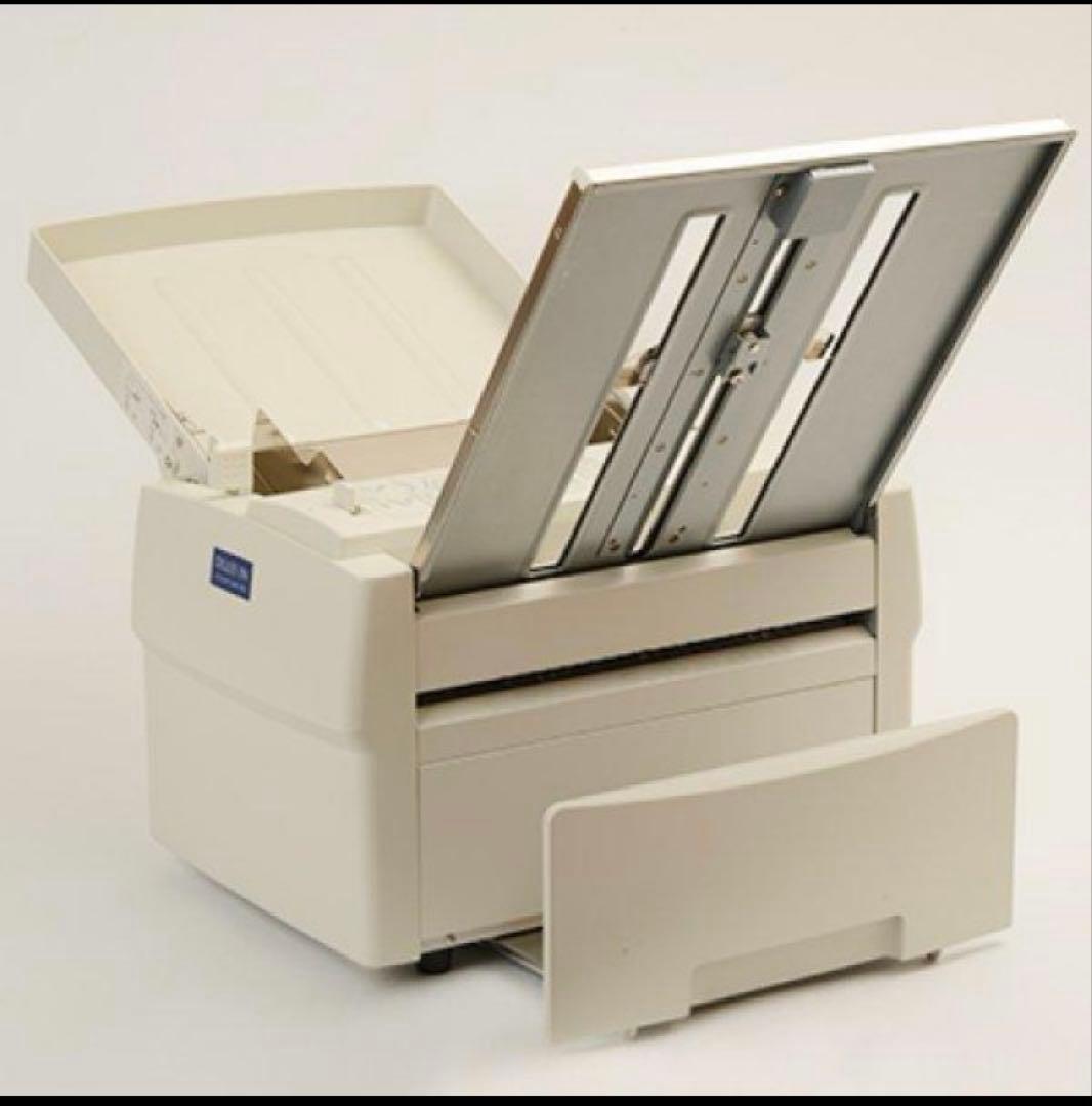 【美品】自動紙折り機　MA150