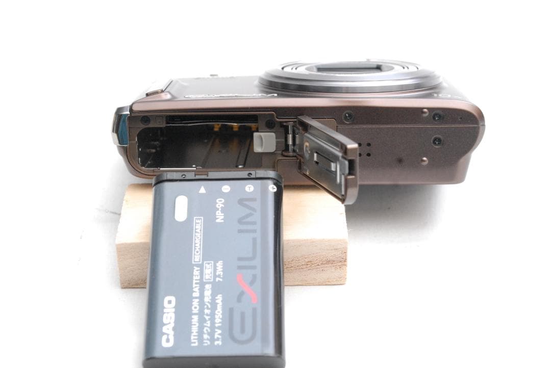 CASIO EXILIM EX-H15 (訳アリ品）