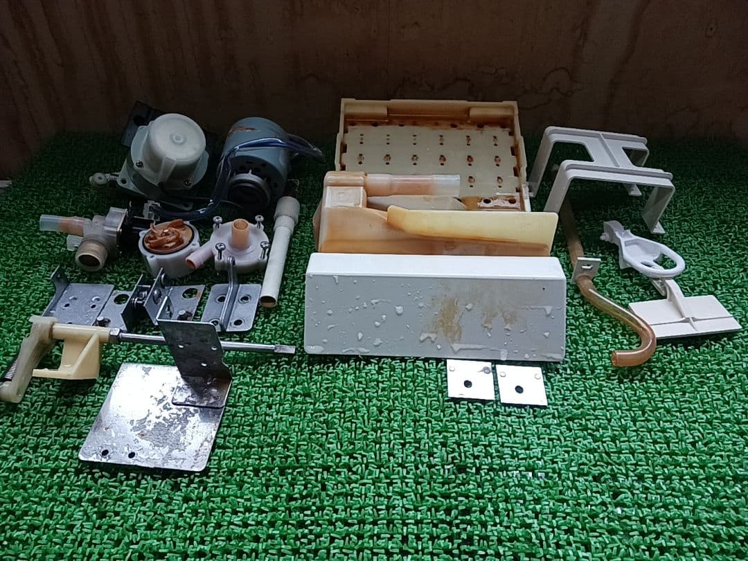 TOSHIBA　業務用製氷機　RTI-25E1　ホシザキIM-25L-1 相当品