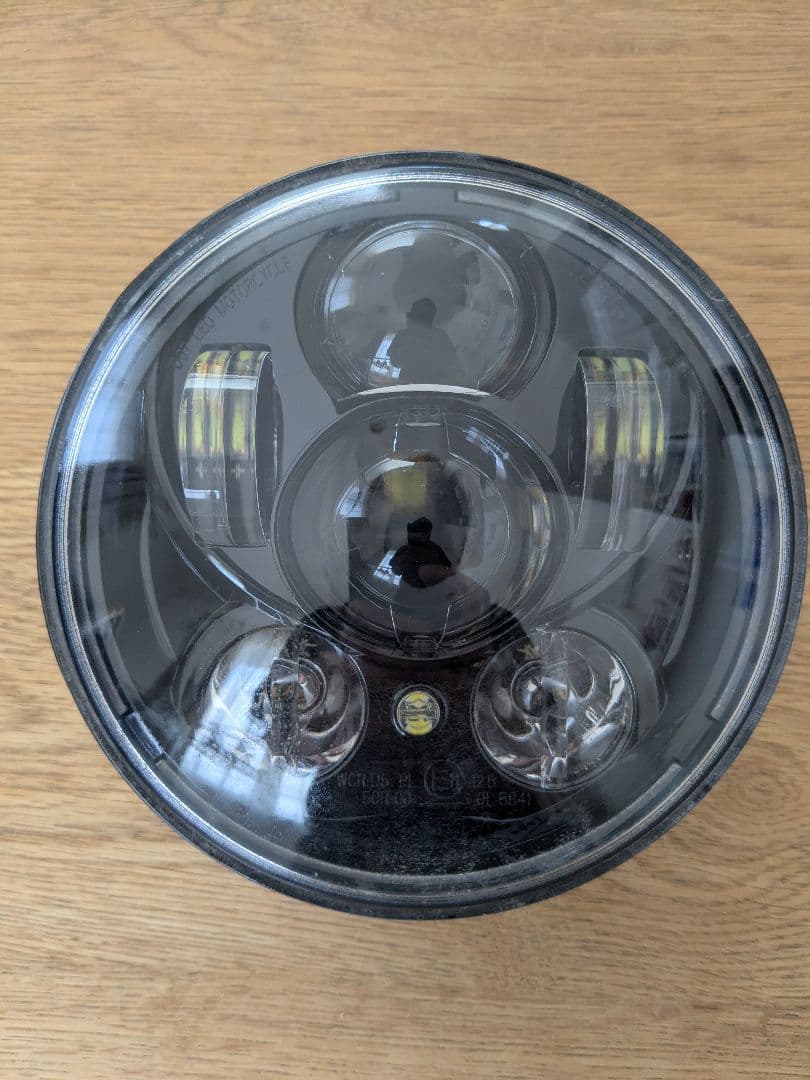 ハーレー純正　デーメーカー・LEDヘッドライト 5-3/4　スポーツスター純正