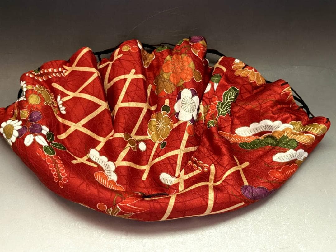 茶碗■白楽茶碗 筒茶碗 楽茶碗 仕覆付き 合わせ箱 お茶道具 時代物 骨董品■