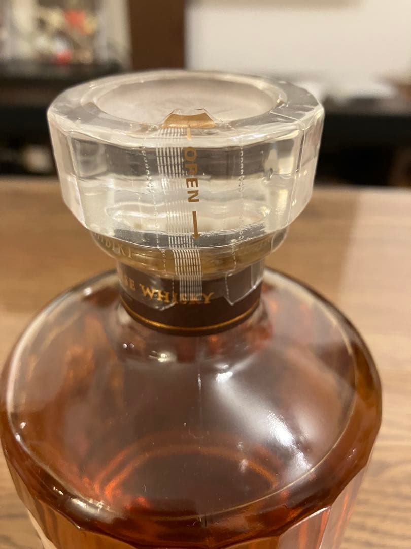 サントリー Hibiki 響 ブレンダーズチョイス 700ml