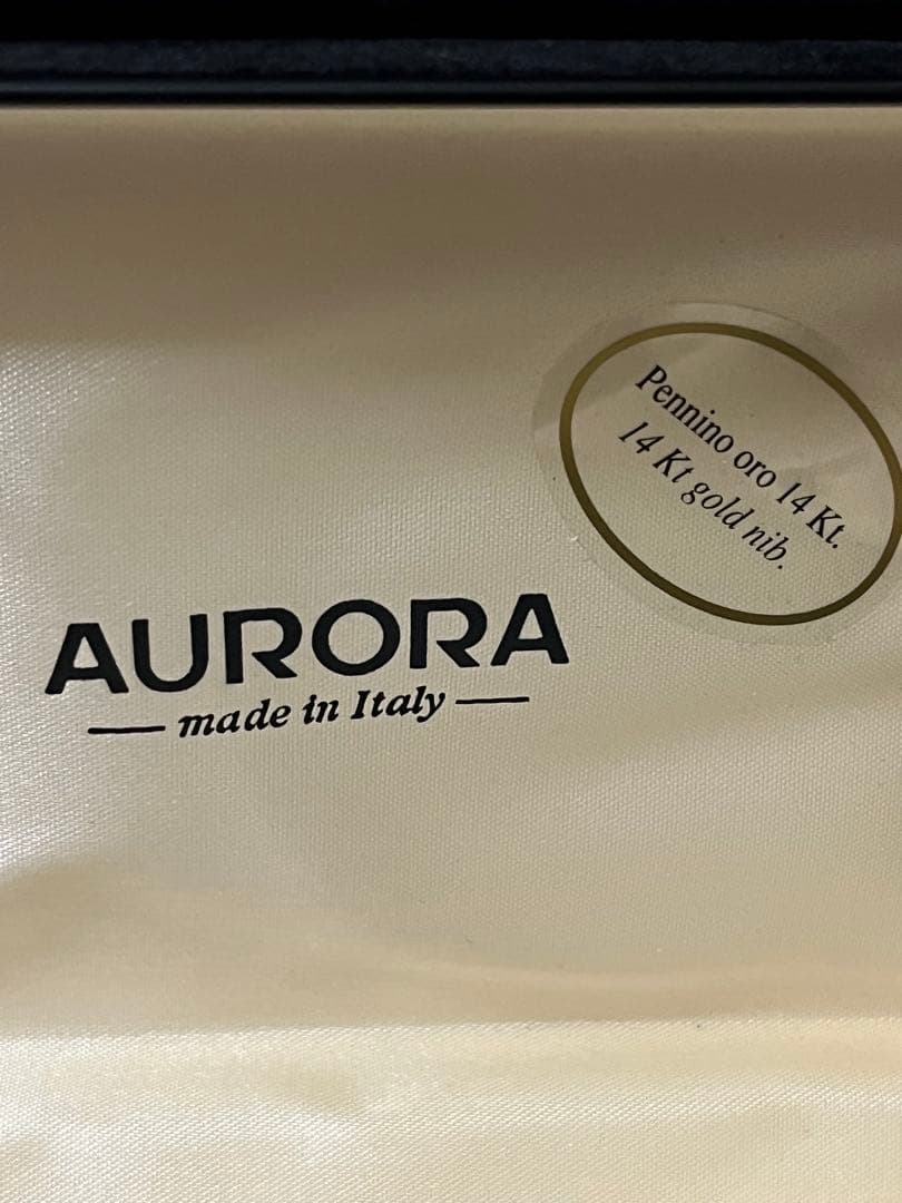 AURORA オプティマ 万年筆 14金ペン先 M 黒