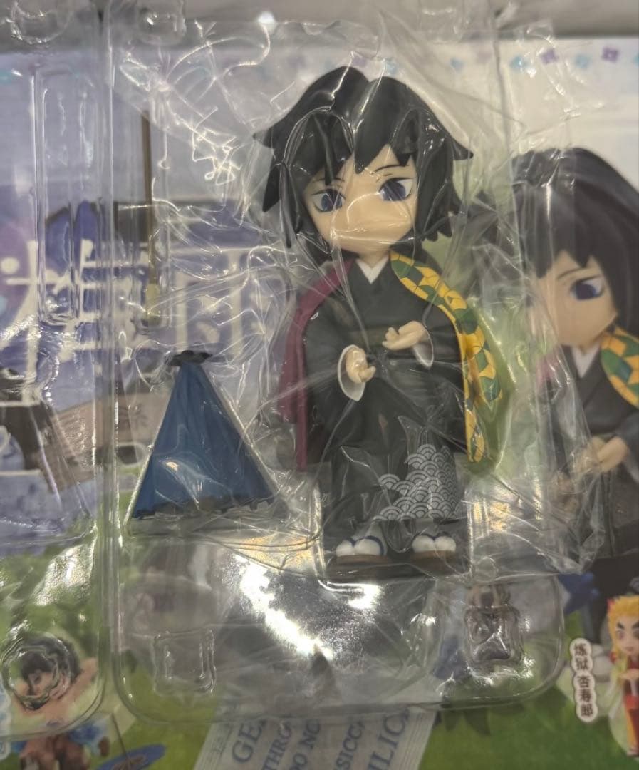 【ラスト1点】　鬼滅の刃　フィギュア　冨岡義勇　海外限定　梅雨シリーズ　中国限定