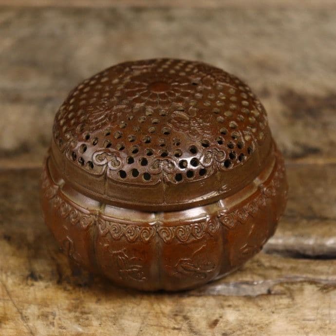 銅器 蘇工 百蝶菊帯蓋暖手炉 香炉香道具 室内香炉 装飾品 工芸品 置物