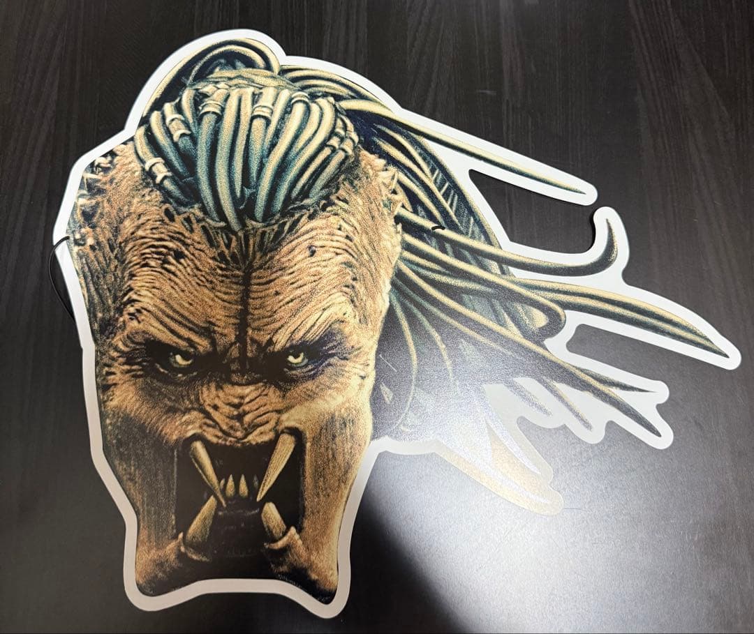 映画『プレデター：バッドランド』　紙製　マスク　お面