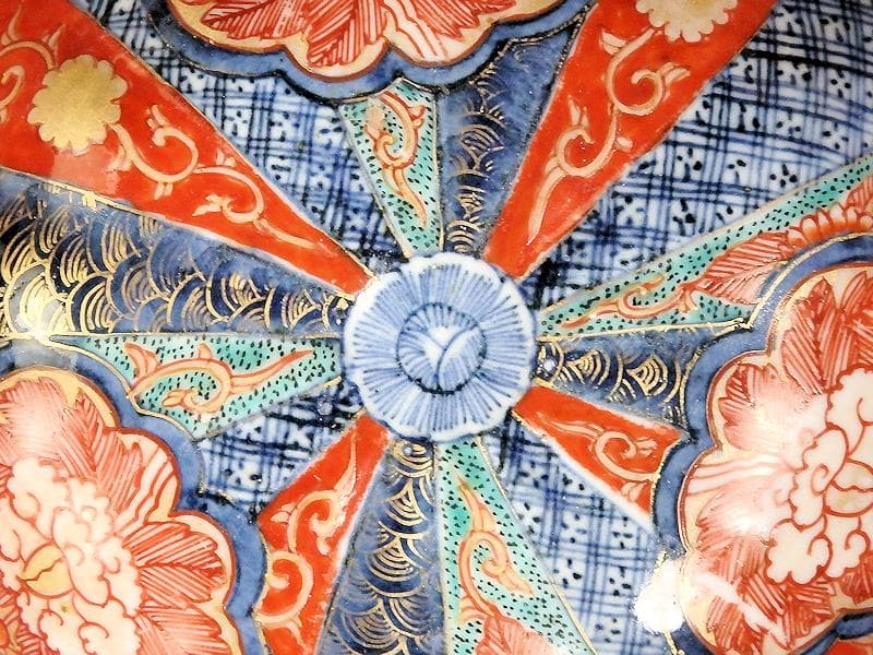 古伊万里　金襴手　窓絵　牡丹の図　輪花鉢　菓子鉢　E900AS-CUq