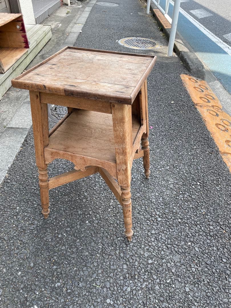 い*ち様 オークションスタート！CASICA購入 木製花台テーブル