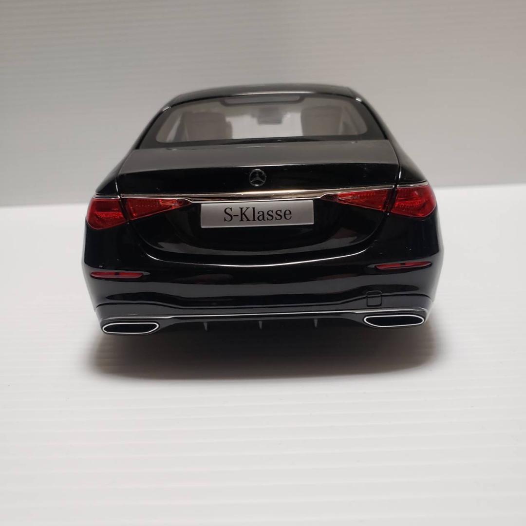 1/18 メルセデスベンツ Sクラス　W223 カスタム