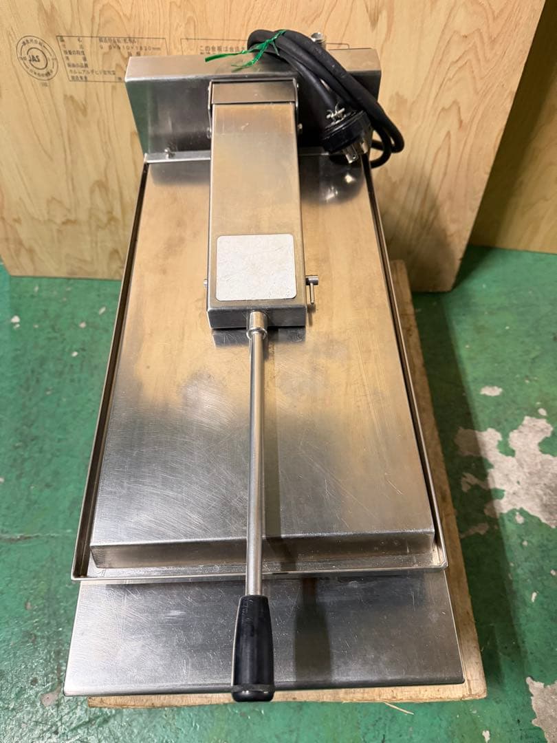 SANYO 卓上自動餃子焼き機 3相200V