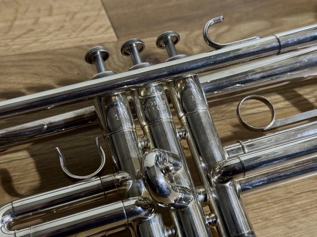 Yamaha YTR2320ES トランペット