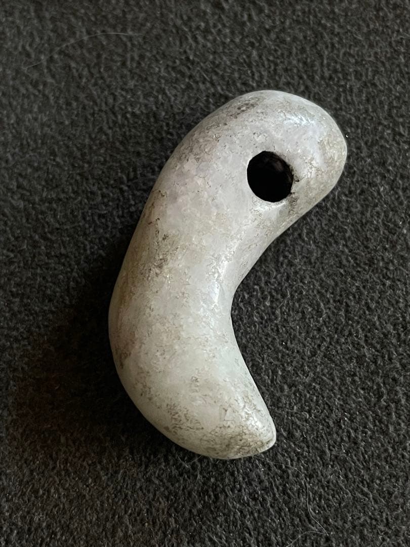 縄文～弥生時代　勾玉　翡翠　氷翡翠　出土品