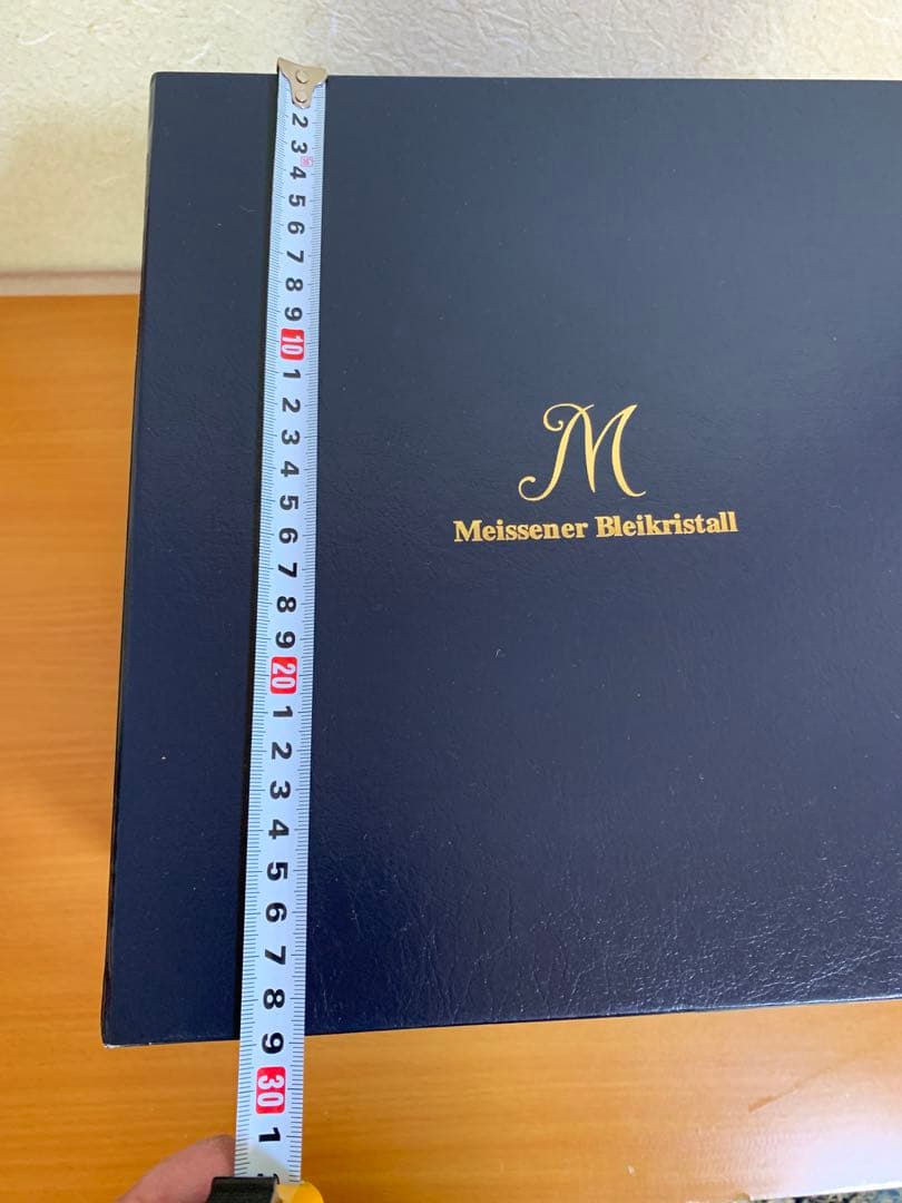 【新品未使用】マイセンクリスタル社　色被せ花瓶「ハチドリ」