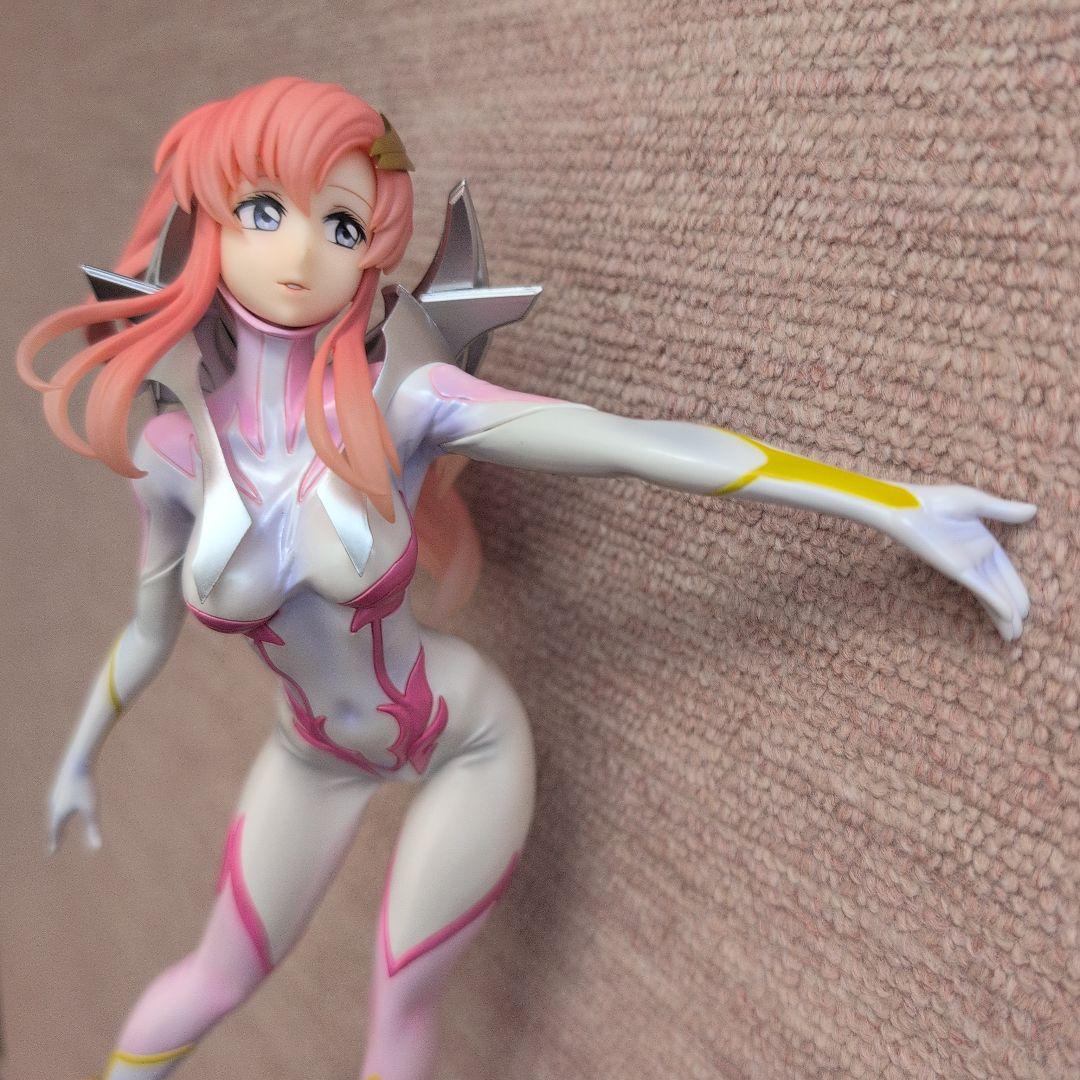 ラクスクライン　フィギュア