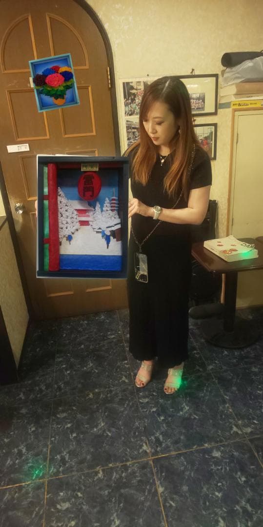 「浅草雷門の雪景色」（未来絵画）