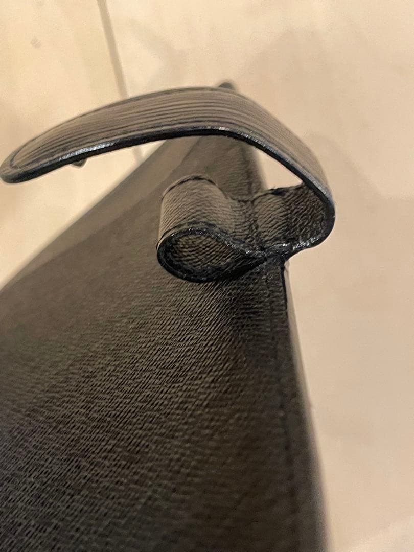 ⚠️ゆなルイヴィトン　アジェンダMM　エピ　ノワール　黒　手帳カバー