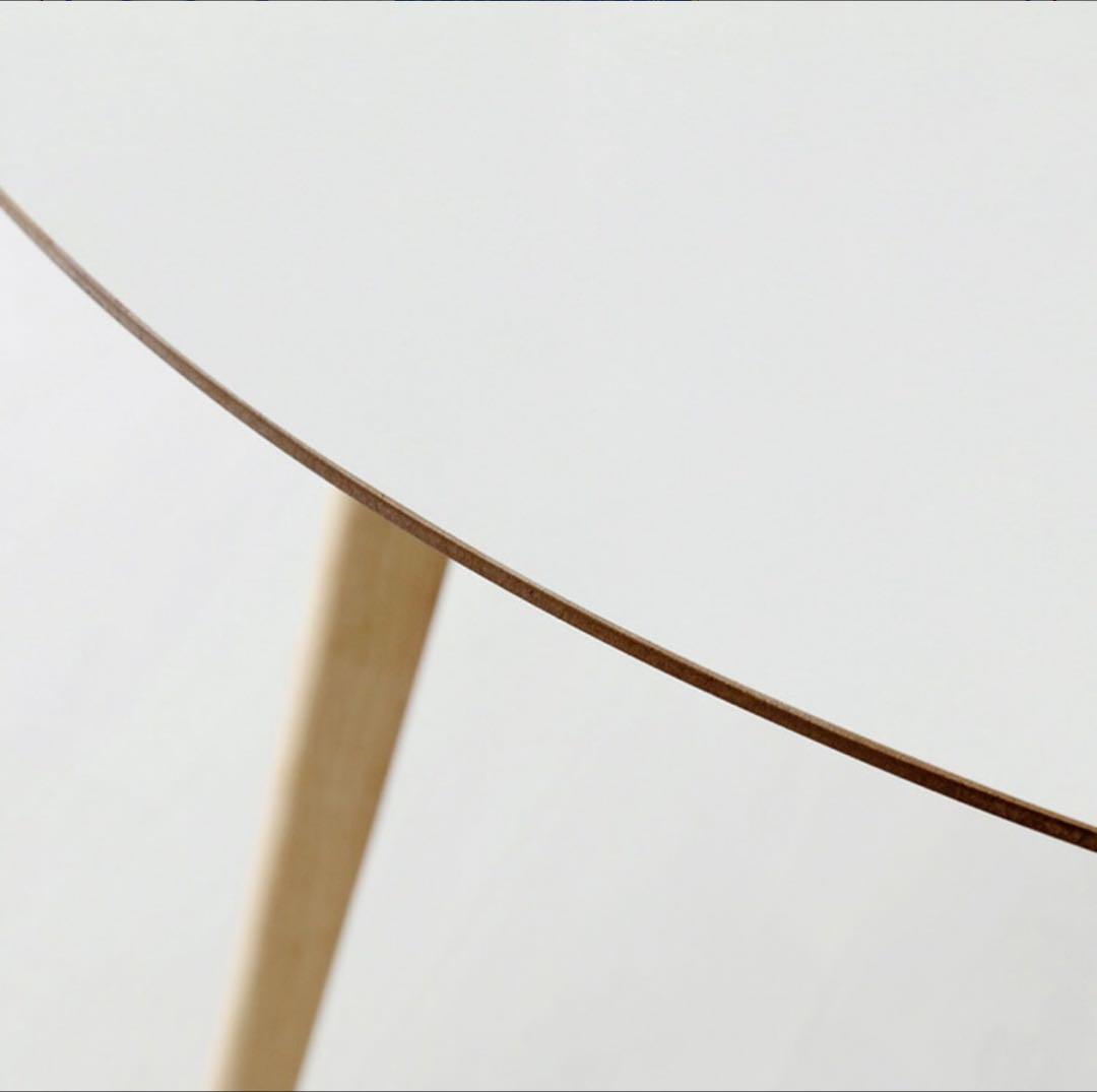 円形　ホワイト　ダイニングテーブル