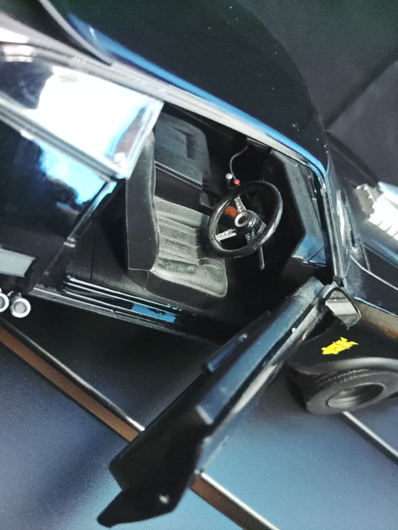 GREENLIGHT 限定版 インターセプター ミニカー 1/18