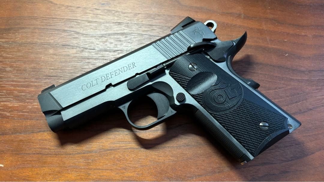 WESTERN ARMS COLT DEFENDER ガスガン