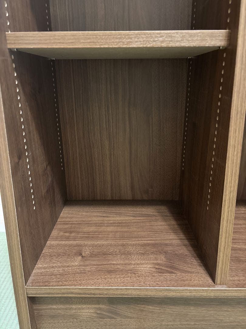 絵本棚　ベルメゾン　1cmピッチディスプレイ絵本本棚　ダークブラウン