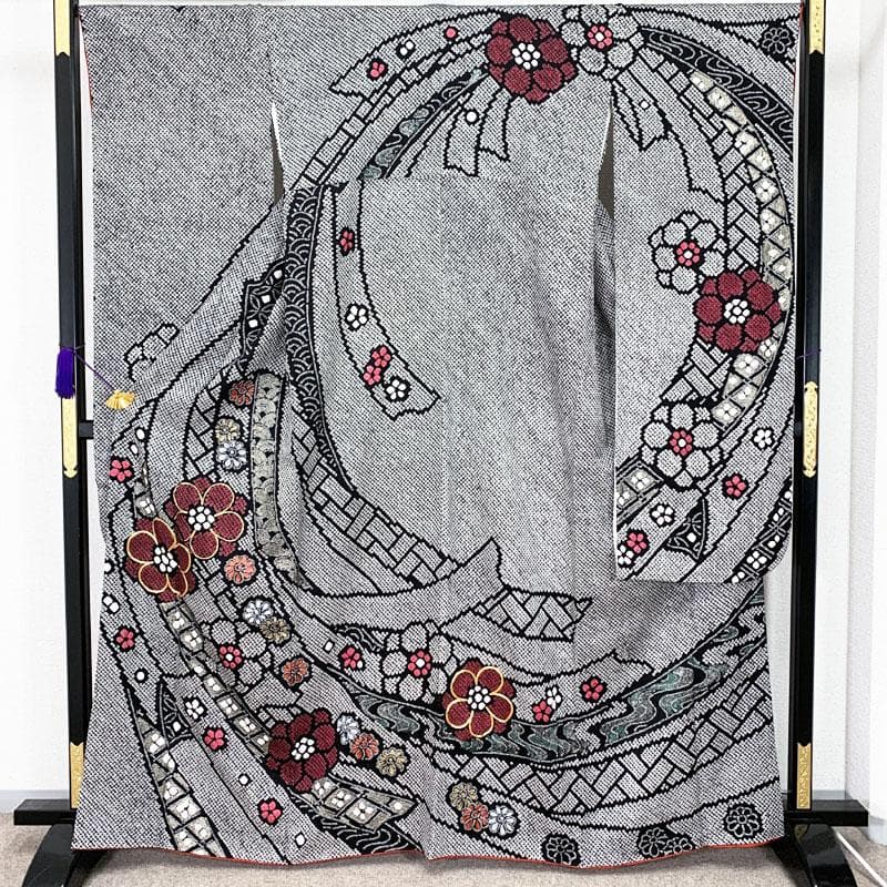 507z56☆呉服店取扱い 振袖 総絞り 身幅広 金駒刺繍☆美品 成人式結婚式