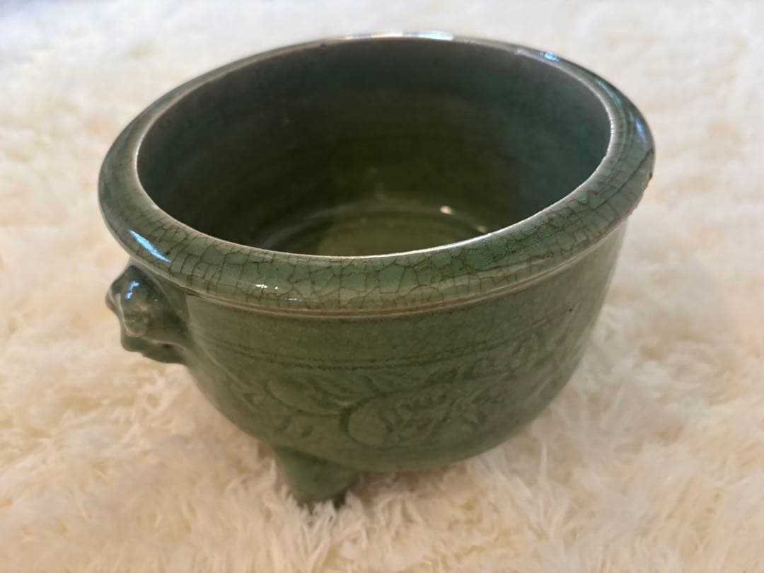 骨董　緑色 陶器 香炉　彫刻装飾付き