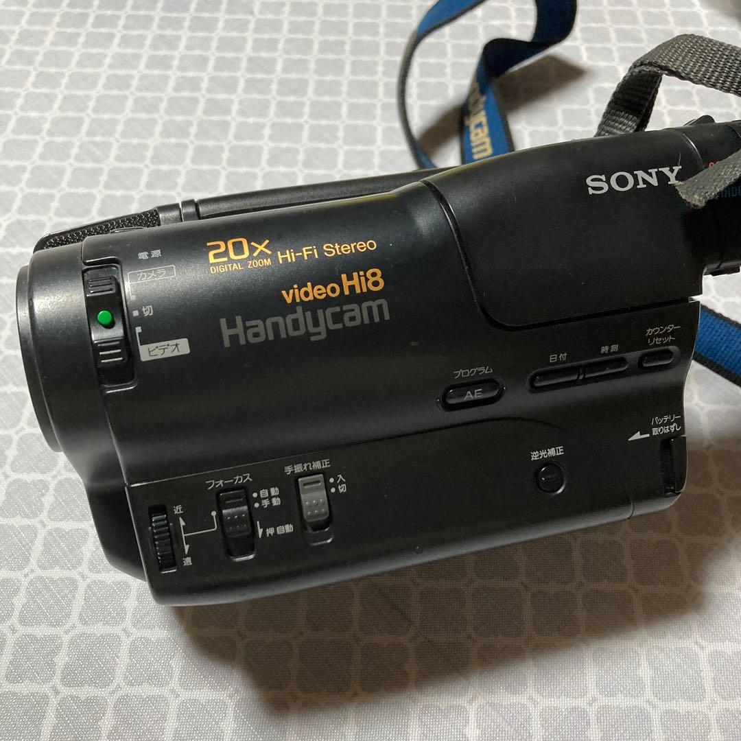 ビデオカメラ　SONY Hi8 HANDYCAM CCD-TR850