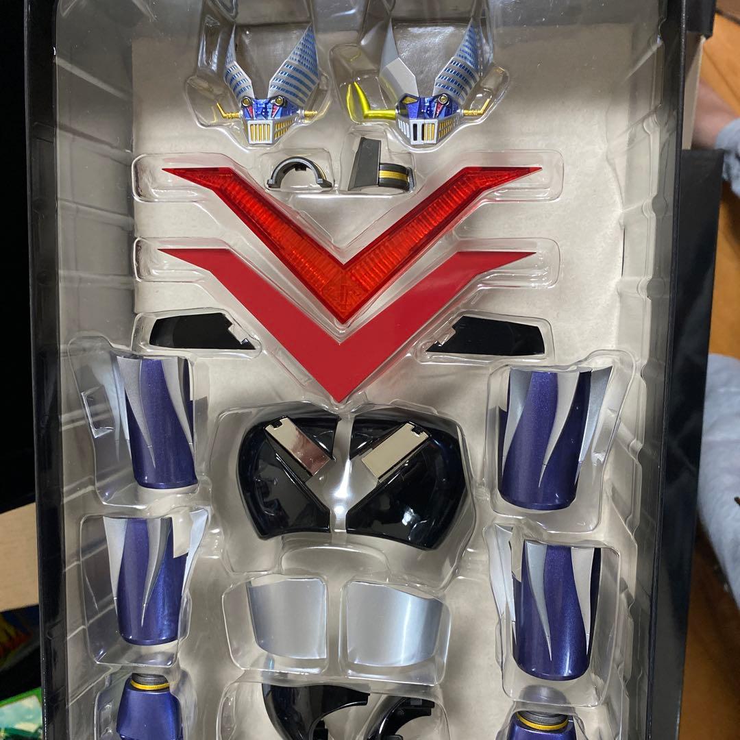 ともです。 DX超合金 魂　グレートマジンガー【小さい剣のみ１つ無し】