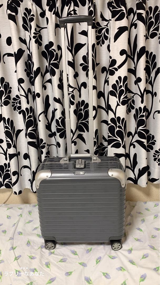 RIMOWA LIMBO ビジネスキャリーケース 27L 4輪