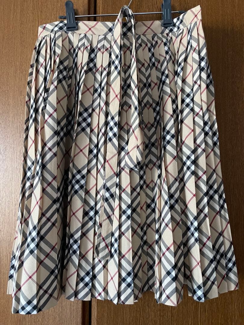 バーバリーブルーレベル　チェック柄プリーツスカート
